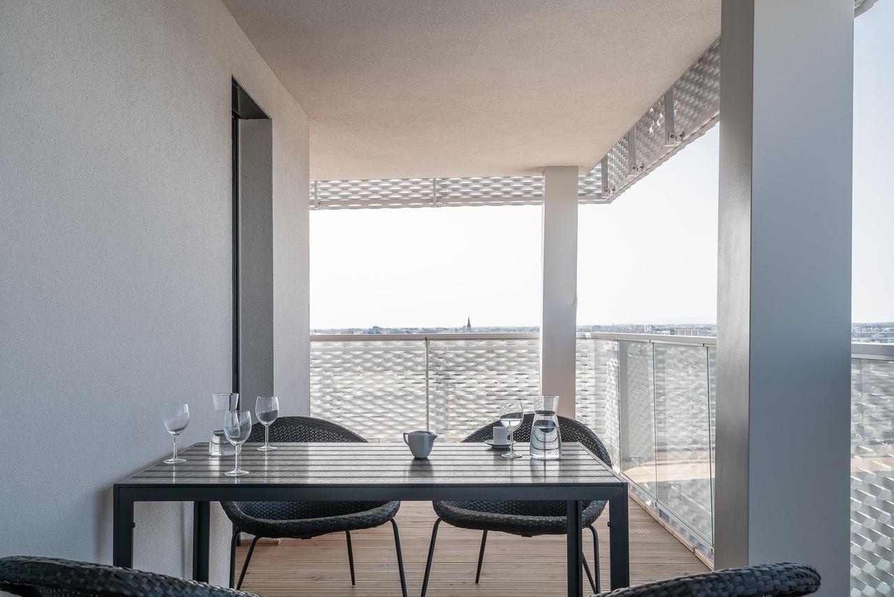 Rentplanet - Apartamenty Atal Tower Wroclaw Luaran gambar